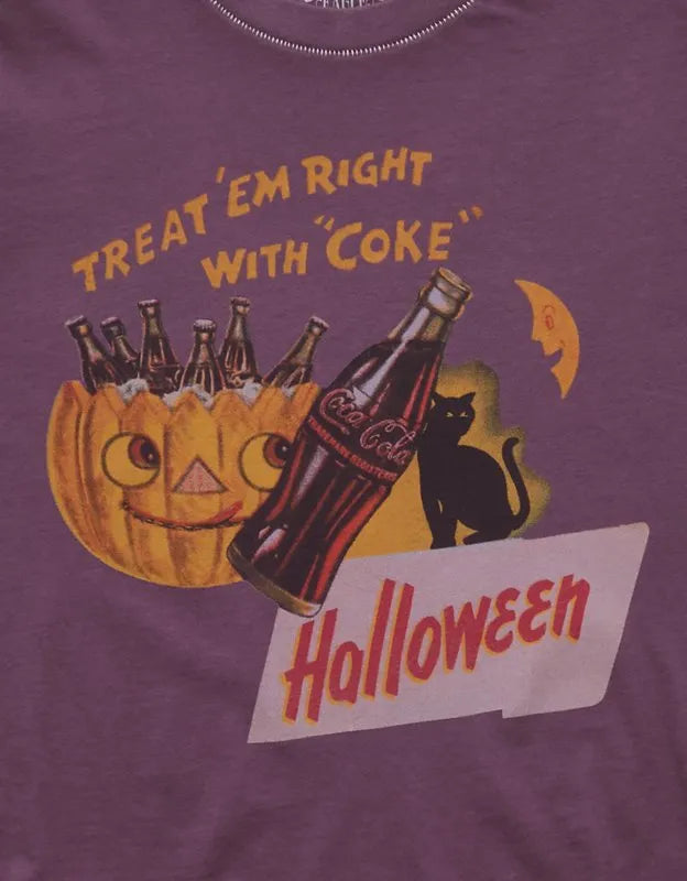AE Coca-Cola Halloween Graphic Shrunken T-Shirt