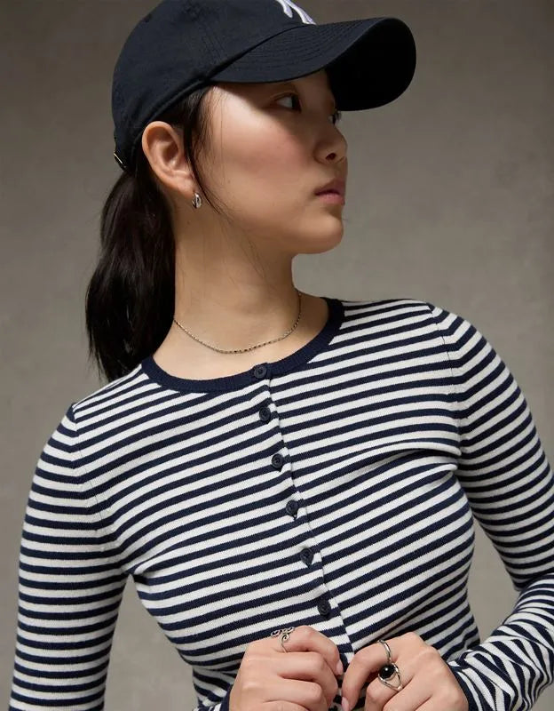AE Classic Slim Button-Up Cardigan