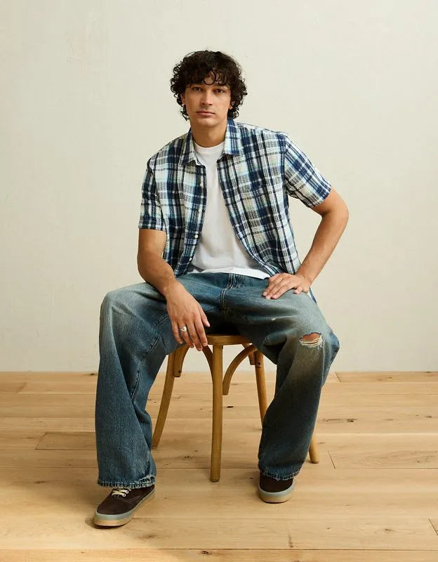 AE Standard Fit Short-Sleeve Button-Up Shirt