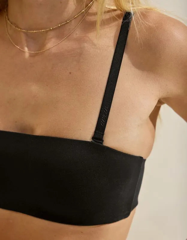 SMOOTHEZ Lightly Lined Bandeau Bralette