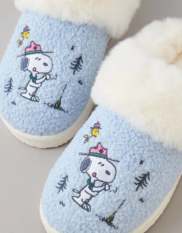 AE Camp Snoopy Scuff Slipper