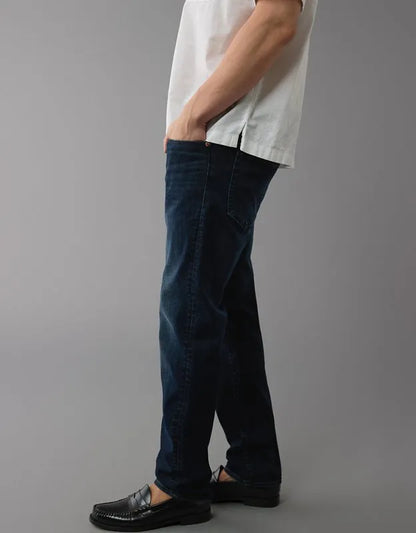 AE Slim Straight Jean