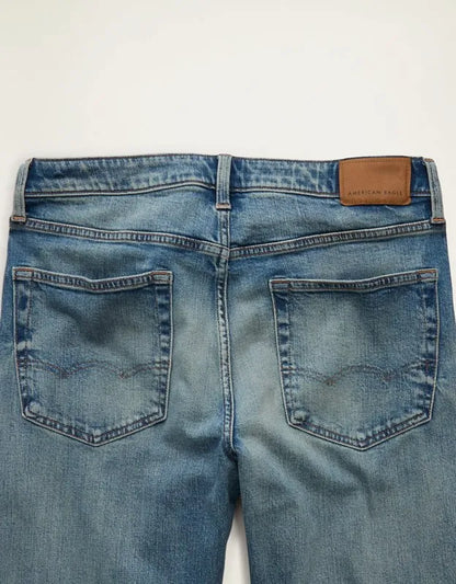 AE Slim Straight Jean
