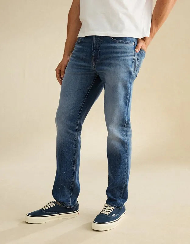 AE Slim Straight Jean