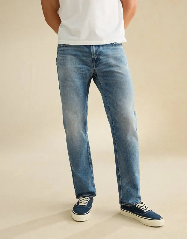 AE Slim Straight Jean