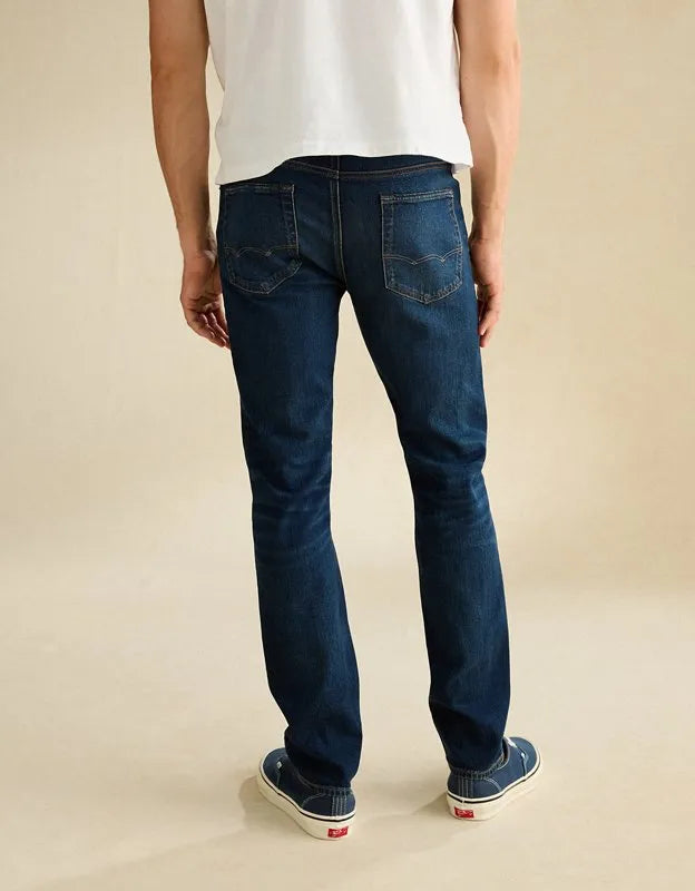 AE Slim Jean