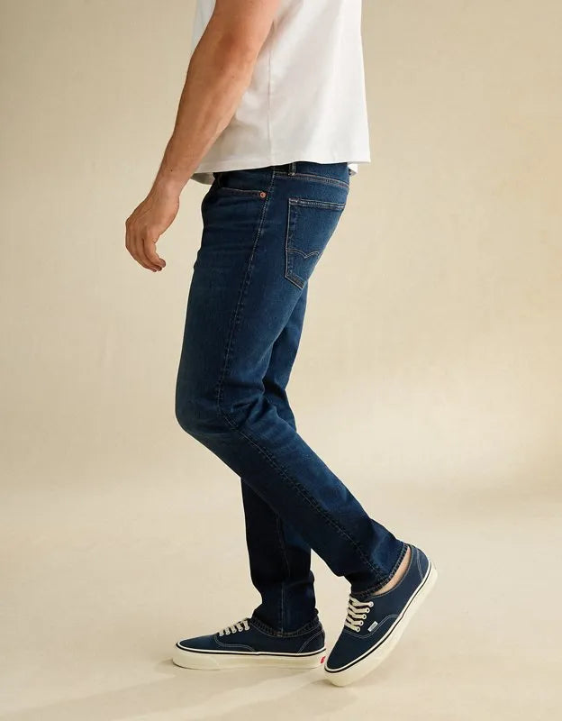 AE Slim Jean