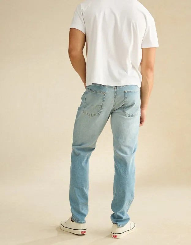 AE Athletic Fit Jean