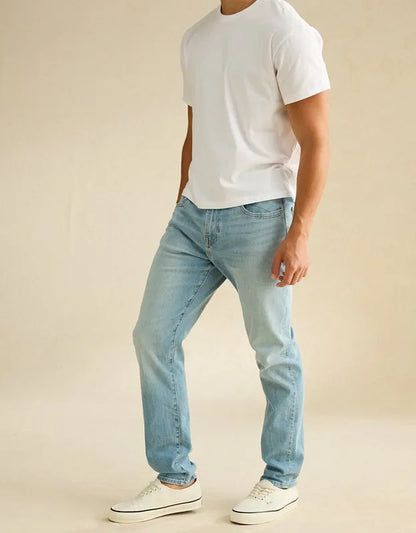 AE Athletic Fit Jean