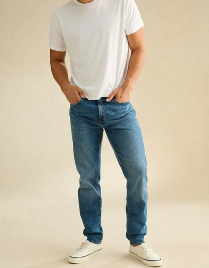 AE Athletic Fit Jean