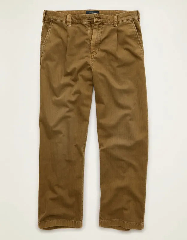 AE Loose Fit Lived-In Pleated Khaki Pant