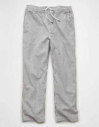 AE Pull-On Trekker Pant