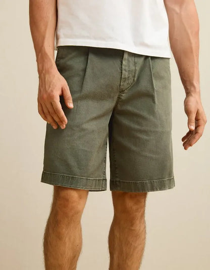 AE 9" Flex Loose Pleated Khaki Short
