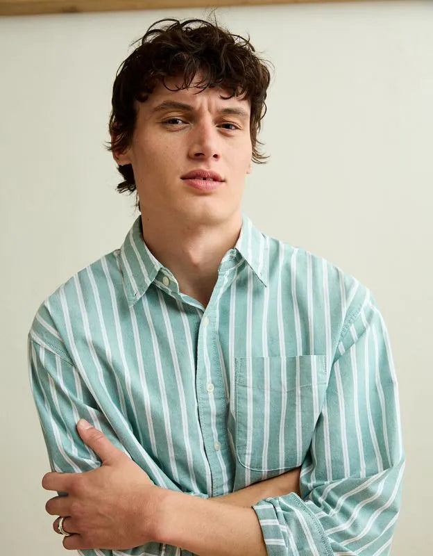AE Relaxed Fit Oxford Button-Up Shirt