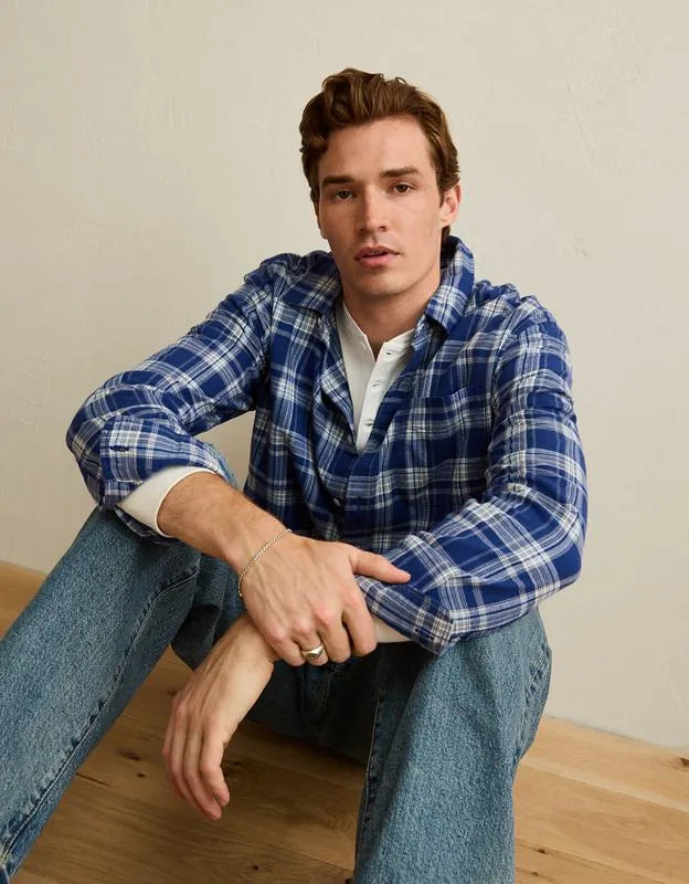 AE Standard Fit Twill Button-Up Shirt