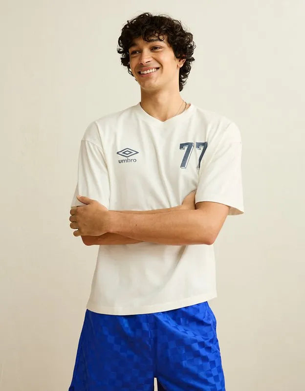 AE x Umbro Boxy Fit Graphic T-Shirt