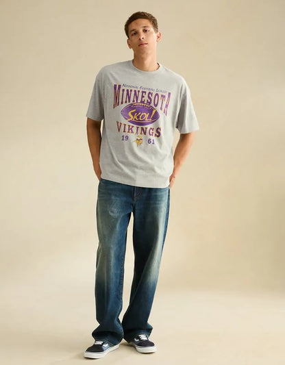NFL Boxy Fit Minnesota Vikings Graphic T-Shirt