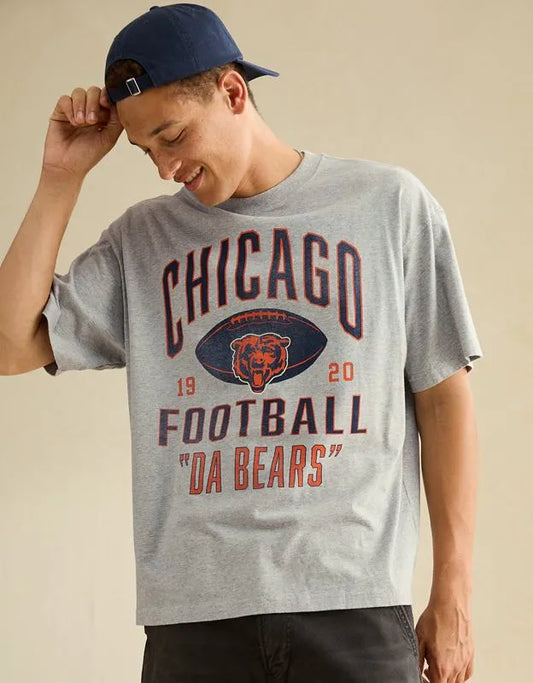 NFL Boxy Fit Chicago Bears Graphic T-Shirt