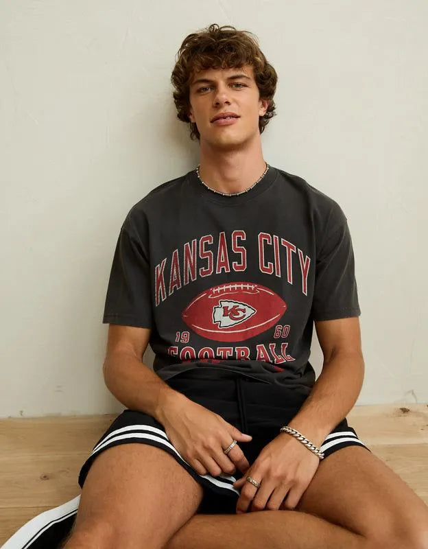 NFL Boxy Fit Kansas City Chiefs Graphic T-Shirt