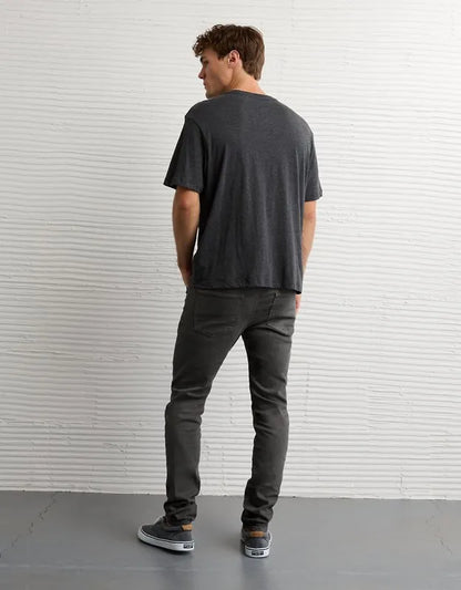 AE 24/7 Temp Tech Athletic Skinny Jean