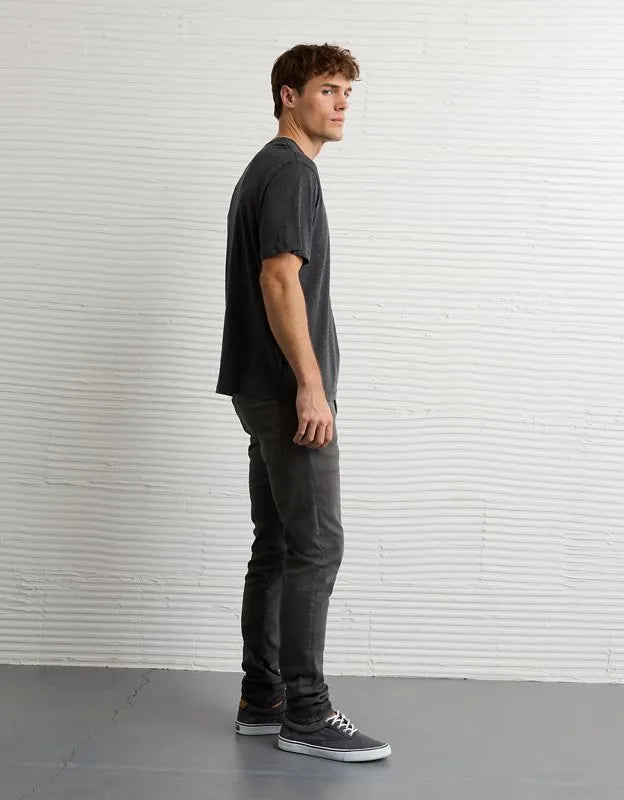 AE 24/7 Temp Tech Athletic Skinny Jean