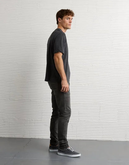 AE 24/7 Temp Tech Athletic Skinny Jean