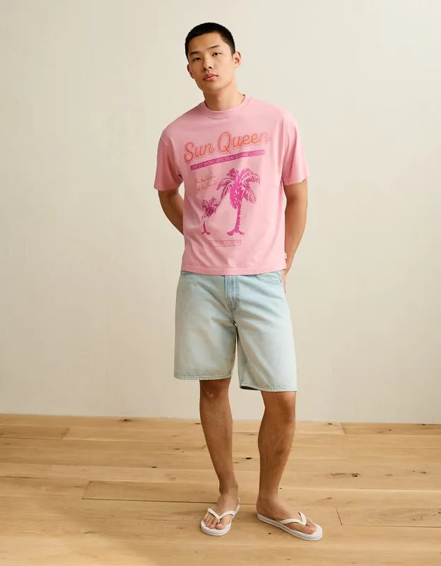 AE Boxy Fit Pride Graphic T-Shirt