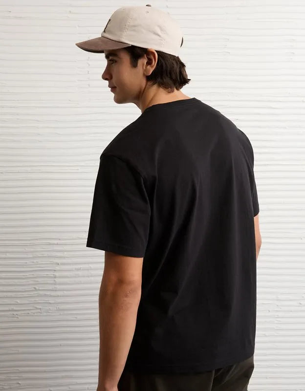 AE Standard Fit Graphic T-Shirt