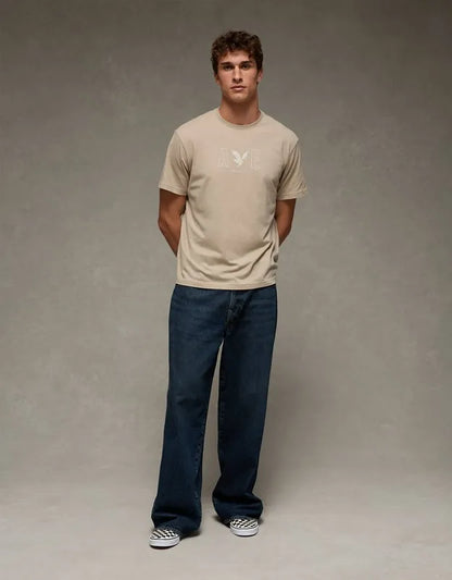 AE Standard Fit Lightweight Logo Graphic T-Shirt