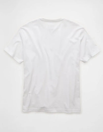 AE Standard Fit Lightweight Logo Graphic T-Shirt