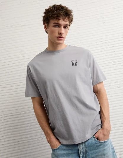 AE Standard Fit Logo Graphic T-Shirt