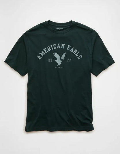 AE Standard Fit Lightweight Logo Graphic T-Shirt
