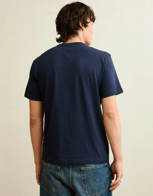 AE Standard Fit Lightweight Logo Graphic T-Shirt