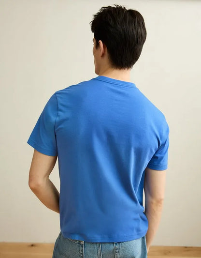 AE Standard Fit Lightweight Logo Graphic T-Shirt