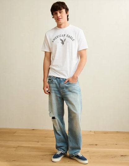 AE Standard Fit Lightweight Logo Graphic T-Shirt
