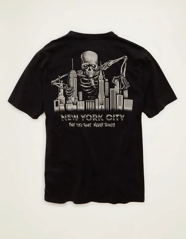 AE Standard Fit Halloween Graphic T-Shirt