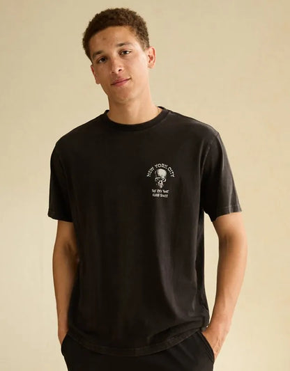 AE Standard Fit Halloween Graphic T-Shirt