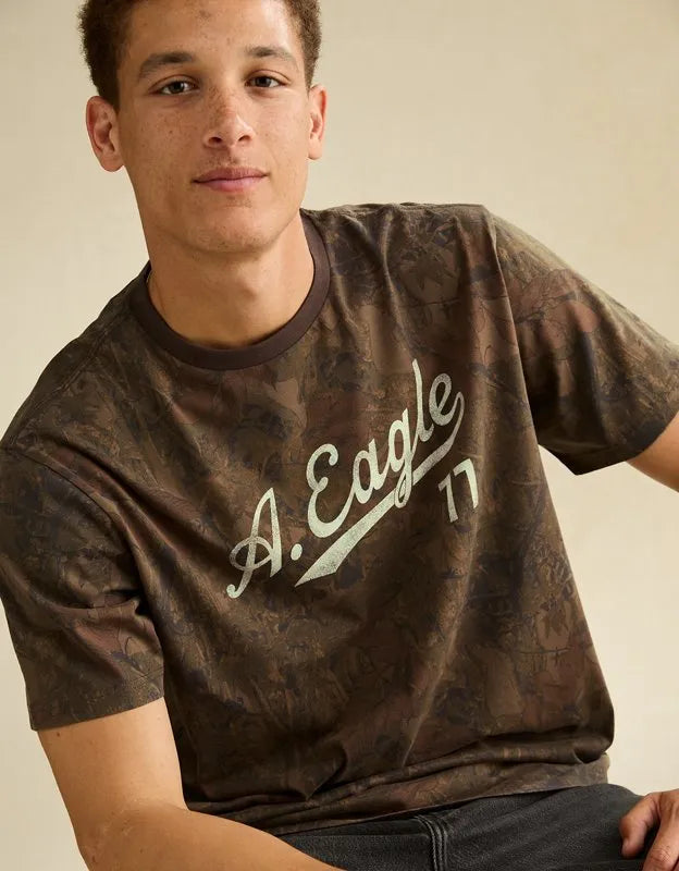 AE Standard Fit Graphic Logo T-Shirt