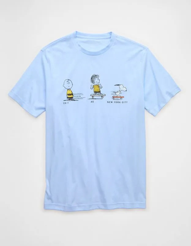 AE Standard Fit Snoopy Graphic T-Shirt