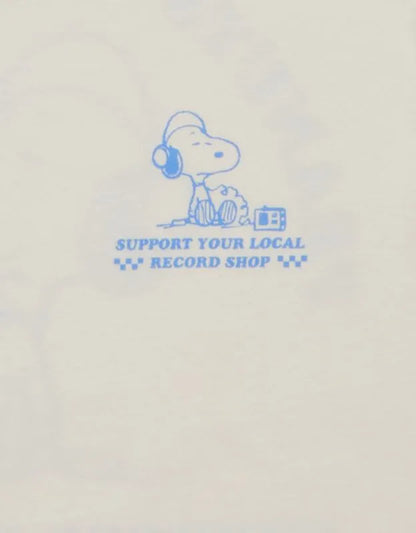 AE Standard Fit Snoopy Graphic T-Shirt
