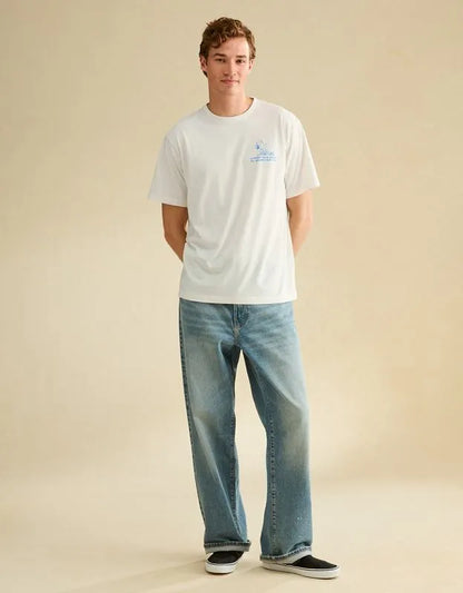 AE Standard Fit Snoopy Graphic T-Shirt