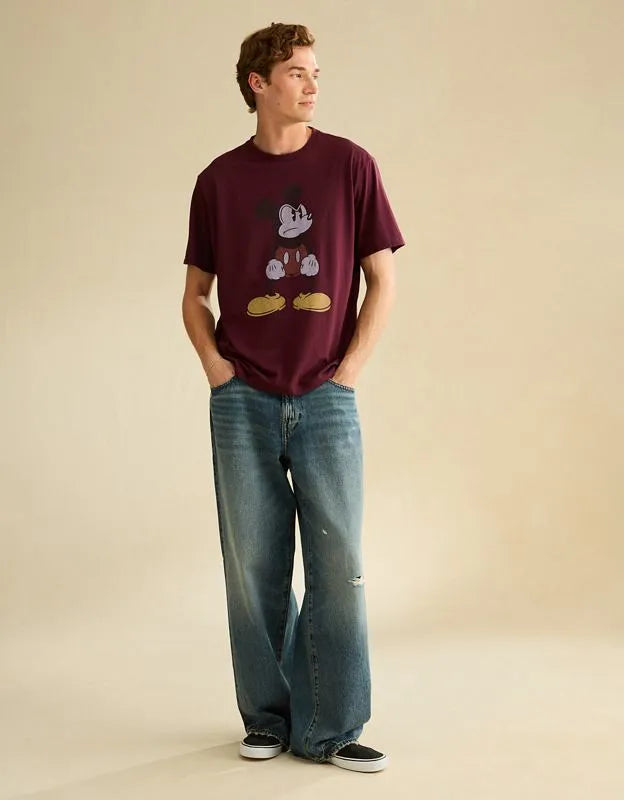 AE Standard Fit Mickey Mouse Graphic T-Shirt