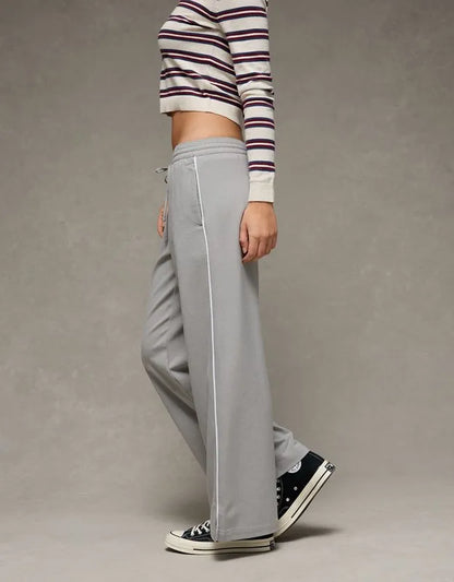 AE Stretch Low Rise Wide-Leg Track Pant