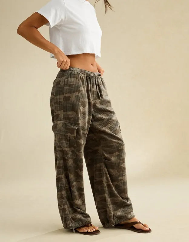 AE Low-Rise Corduroy Cargo Pant