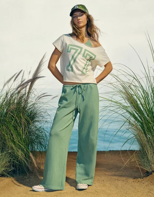 AE Saturday Mid-Rise Straight Pant