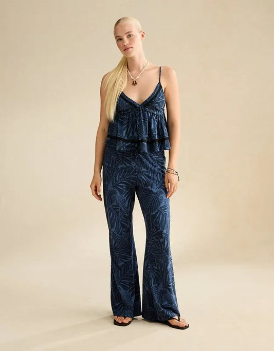 AE Sunchaser Mid-Rise Flare Pant