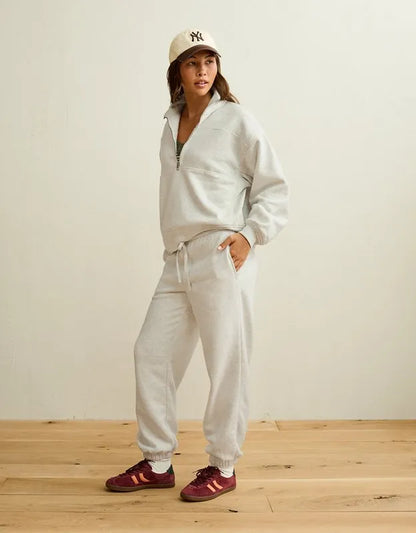 AE Everyday Luxe Low-Rise Jogger