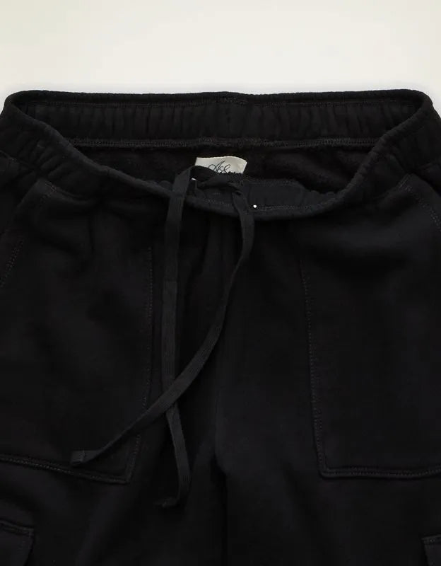 AE Everyday Luxe Cargo Wide-Leg Sweatpant
