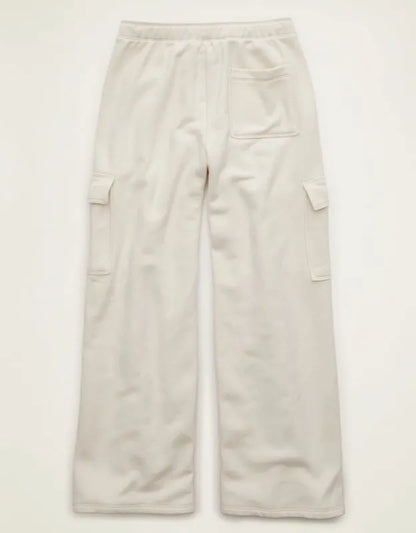 AE Everyday Luxe Cargo Wide-Leg Sweatpant
