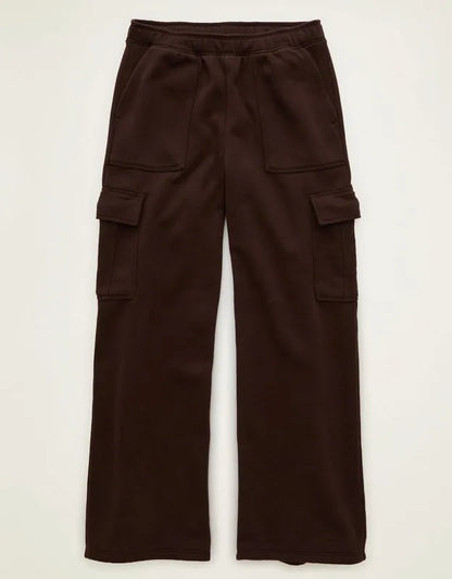 AE Everyday Luxe Cargo Wide-Leg Sweatpant